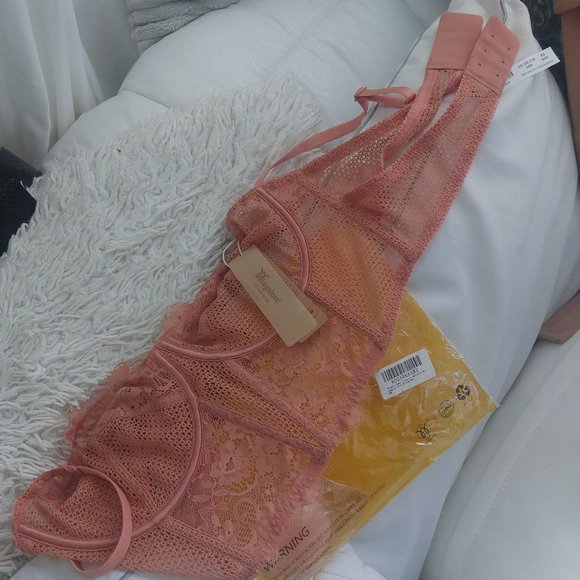 Bustier - Picture 3 of 7